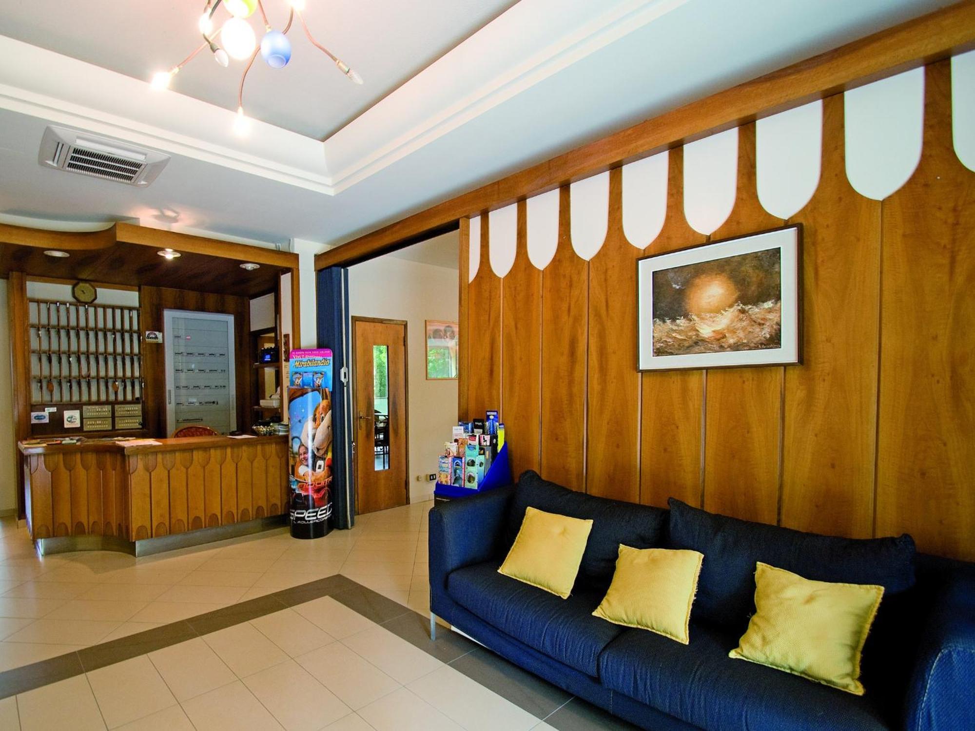 Hotel Solaria Marina Romea Εξωτερικό φωτογραφία