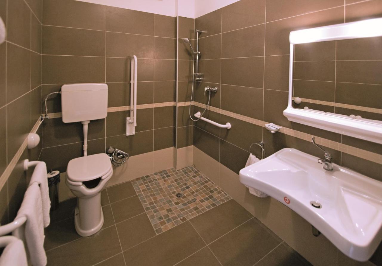 Hotel Solaria Marina Romea Εξωτερικό φωτογραφία